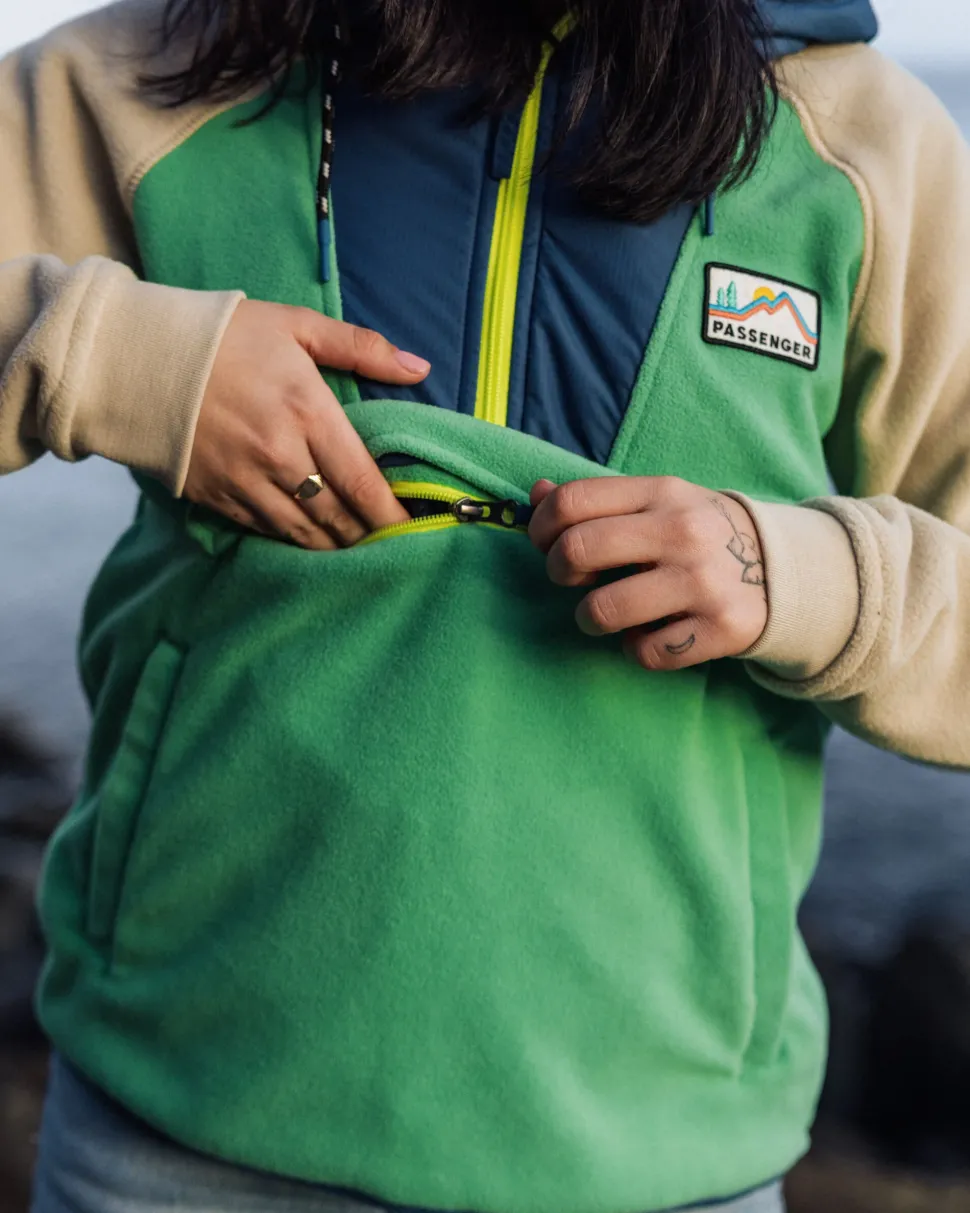 Alexander Recycled Polar Hooded Fleece
