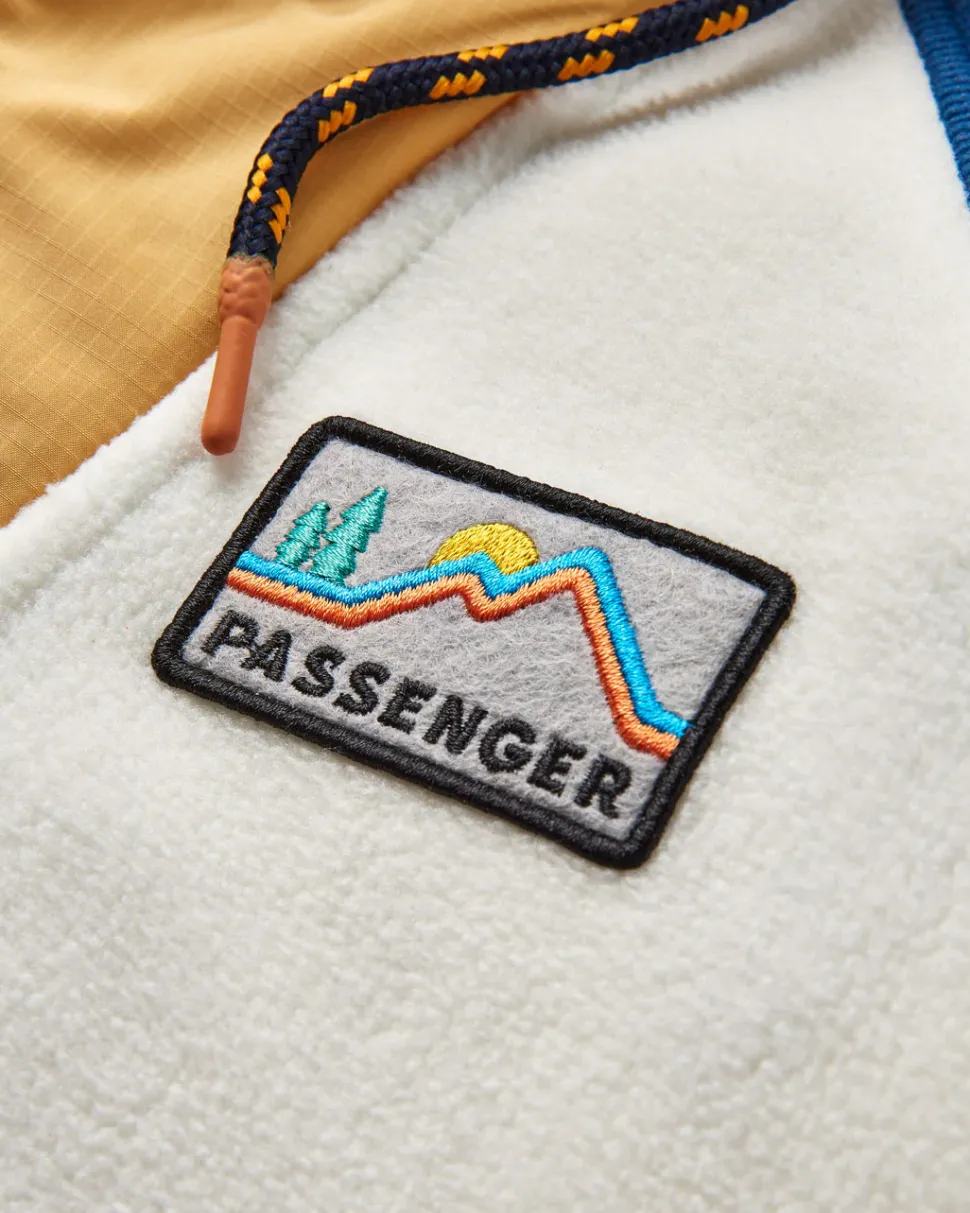 Alexander Recycled Polar Hooded Fleece