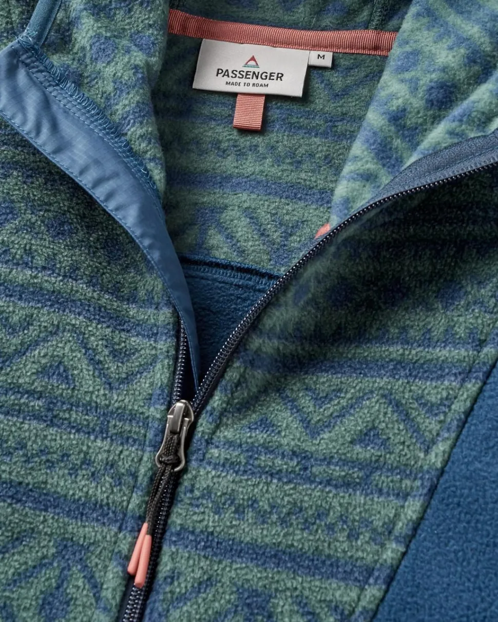 Edge Hooded 1/2 Zip Polar Fleece
