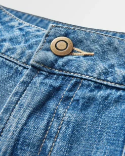 Essence Denim Short