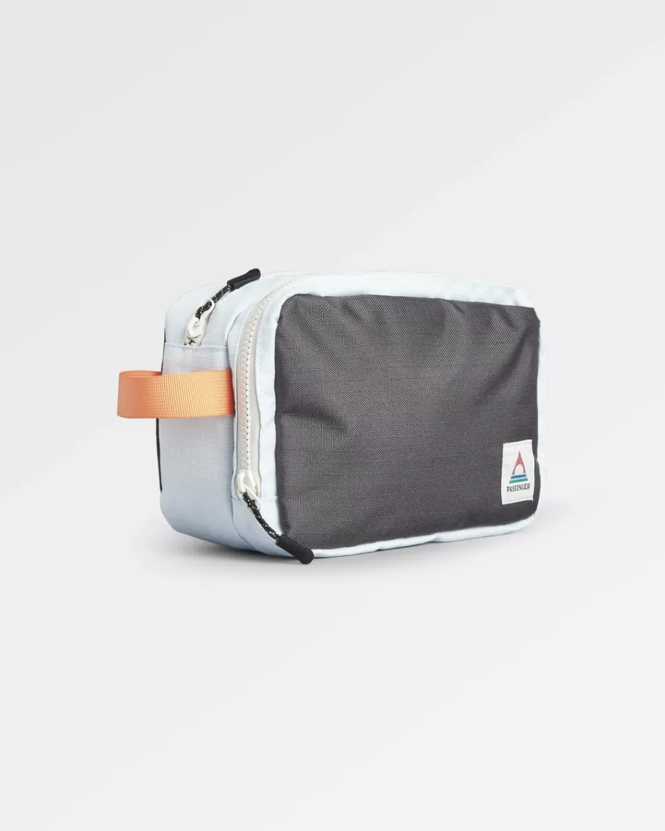 Travel Recycled Wash Kit