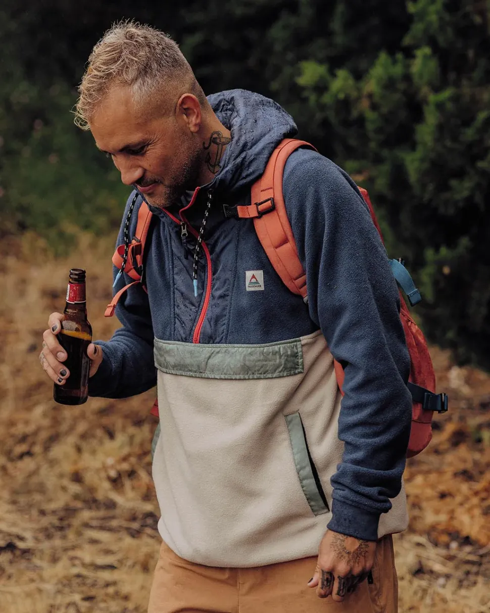Woodland Hooded 1/2 Zip Recycled Polar Fleece